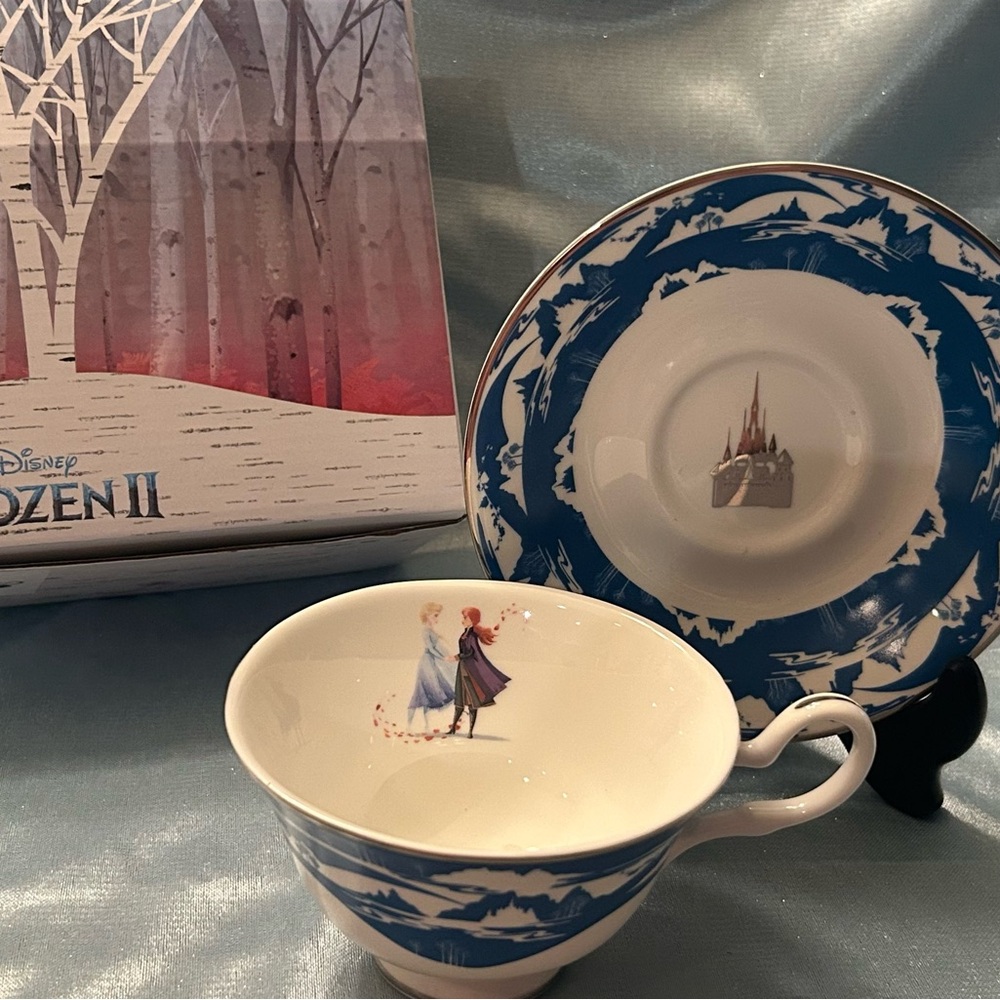 The English Ladies Co Disney Frozen II Tea Cup and Saucer Set